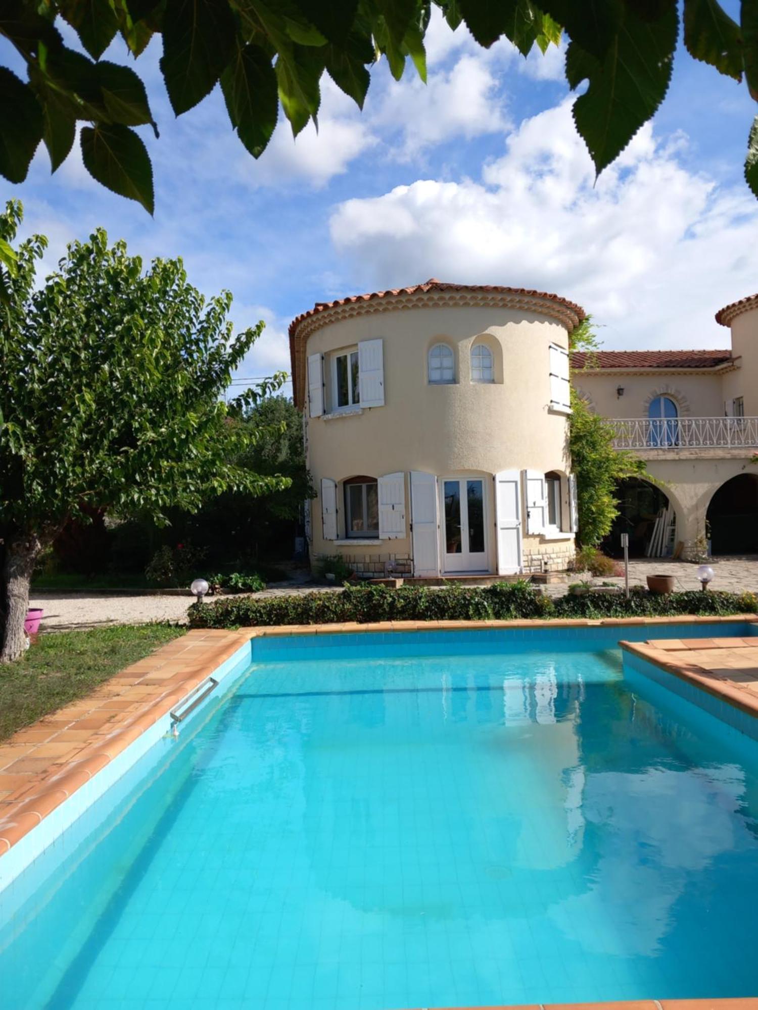 Le Relais Fleuri Otel Alès Dış mekan fotoğraf